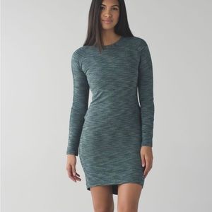 Lululemon &Go Where-To Dress Long Sleeve